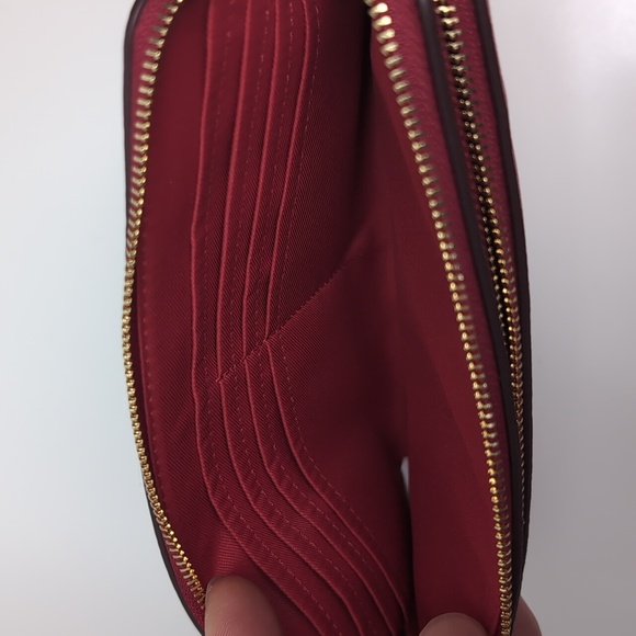 Coach C5610 Double Zip Leather Wallet Gold/Electric Red (Firm Price) - Picture 8 of 12